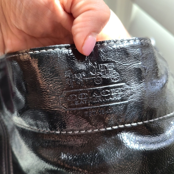 Coach - Picture 6 of 9